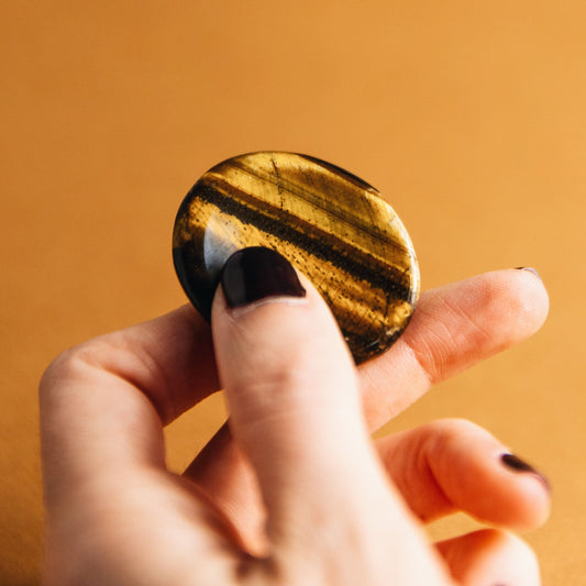 Tiger’s Eye Benefits: Elevate Your Confidence and Ground Your Energy