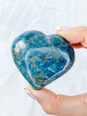 Apatite Heart | X Large