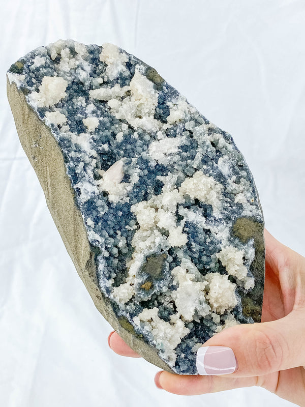 Chalcedony with Stilbite Inclusions 1.3kg