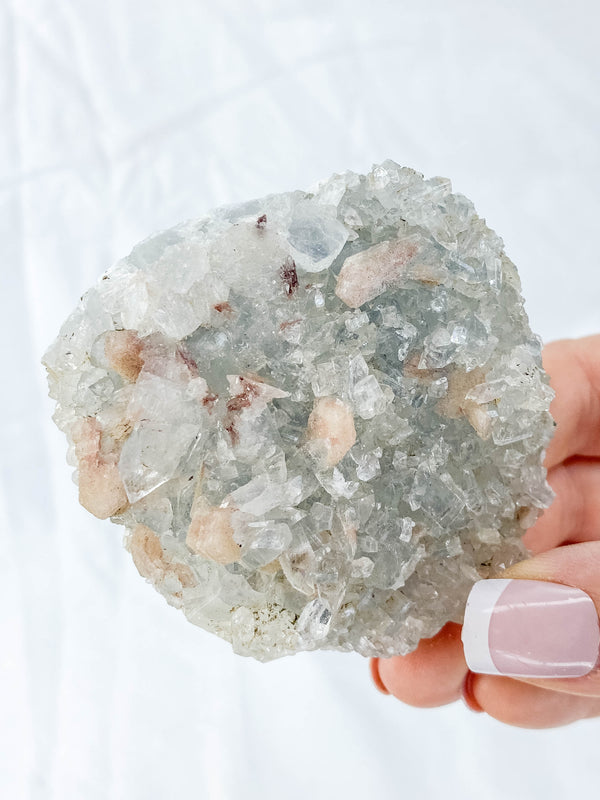 Apophyllite Glass Cluster Inclusions 148g