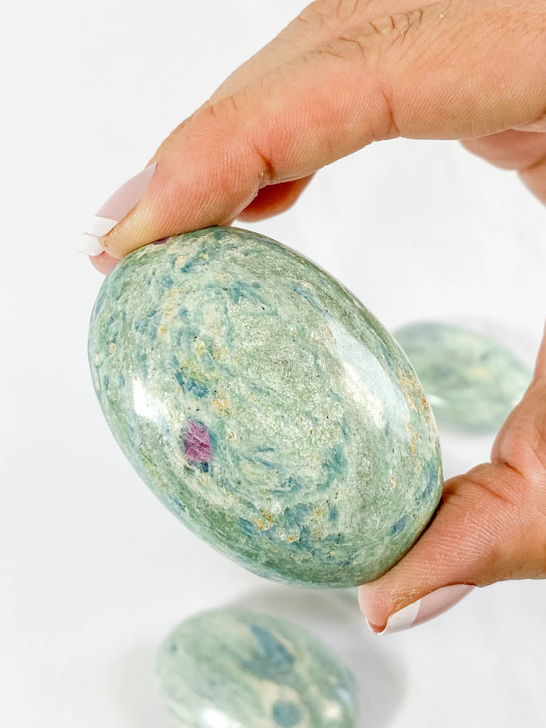 Fuchsite PalmStone | Medium