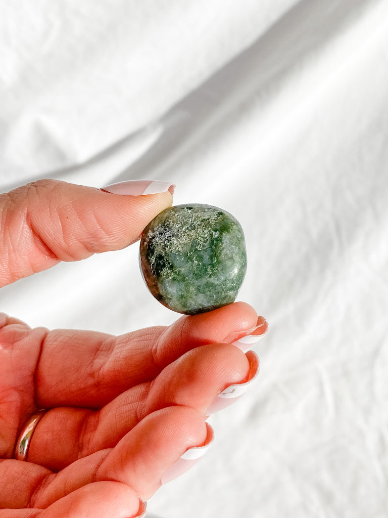 Green Moss Agate Tumbles | Medium