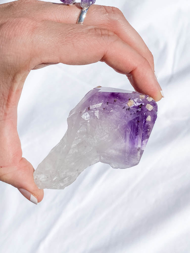 Amethyst Natural Point 140g