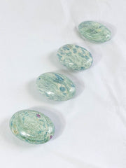 Fuchsite PalmStone | Medium