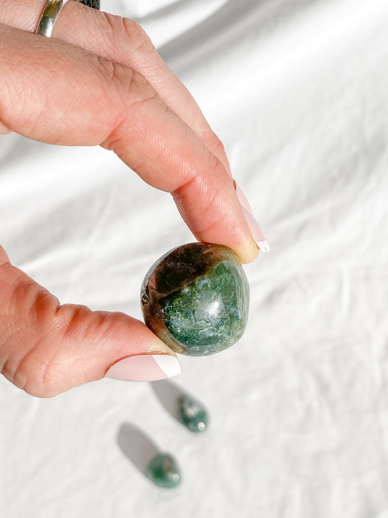 Green Moss Agate Tumbles | Medium