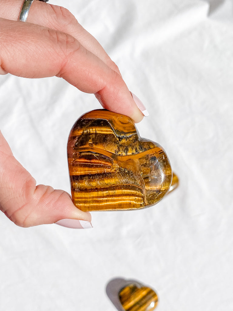 Tiger Eye Heart | Medium