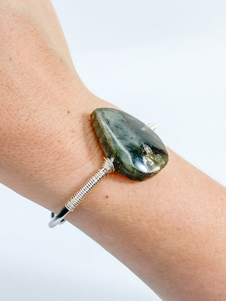 Labradorite Teardrop Silver plated Bracelet