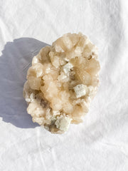 Apophyllite Stilbite Cluster 834g