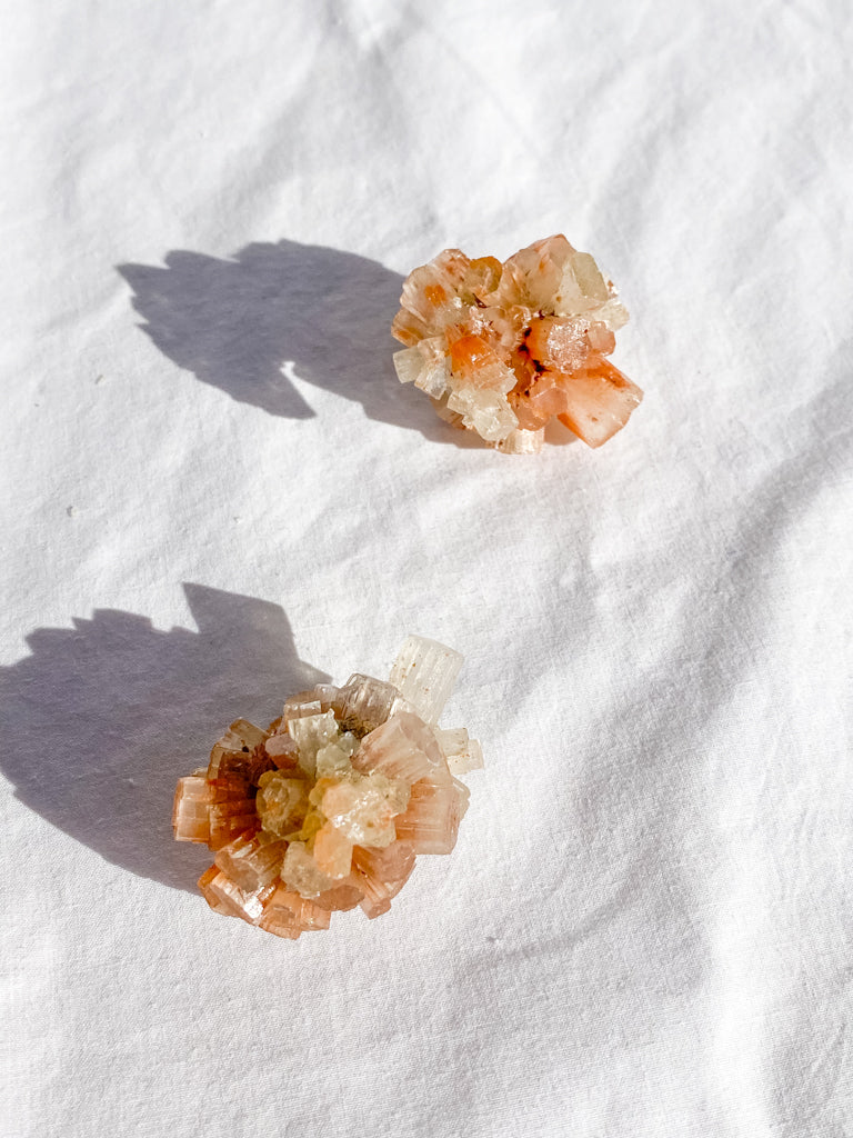 Aragonite Sputnik White | Small