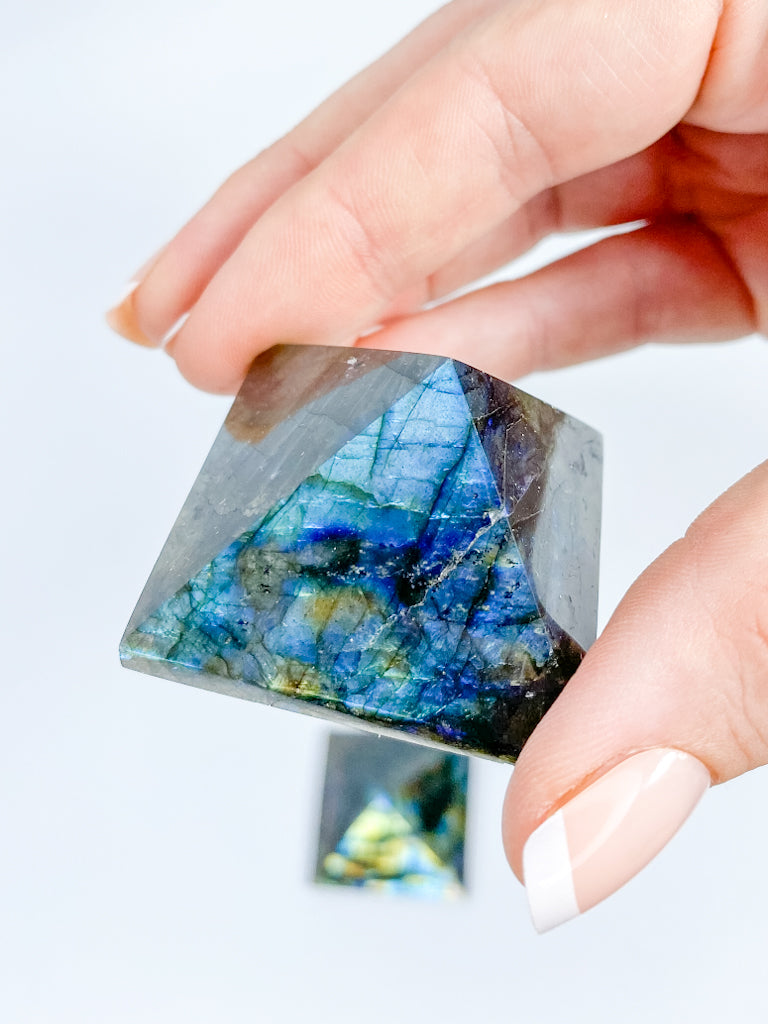 Labradorite Pyramid | Small