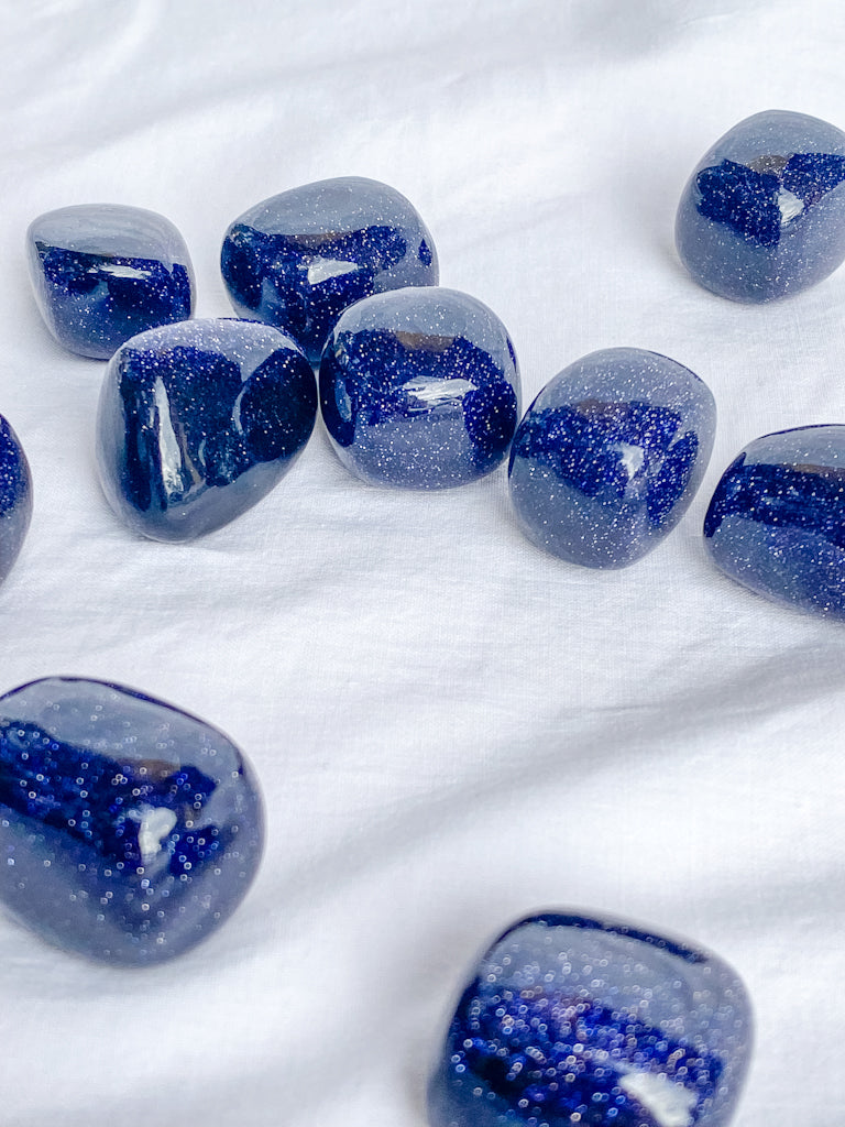 Blue Gold Stone Tumbles | Medium