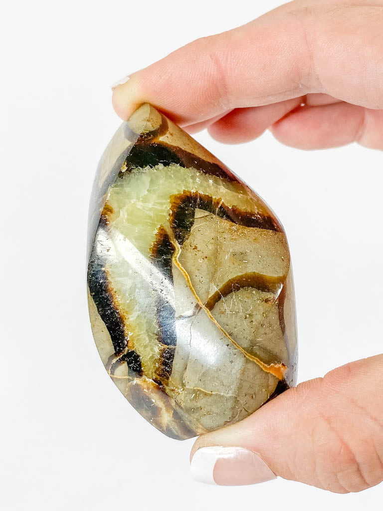 Septarian Flame 163g