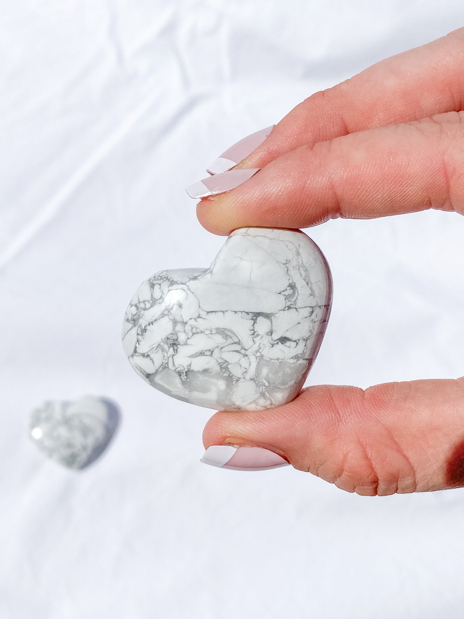 Howlite Heart | Small