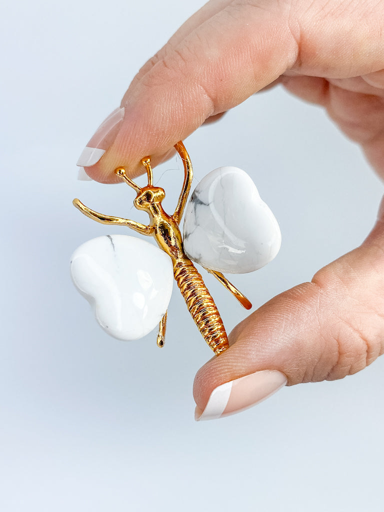 Howlite Dragonfly Carving