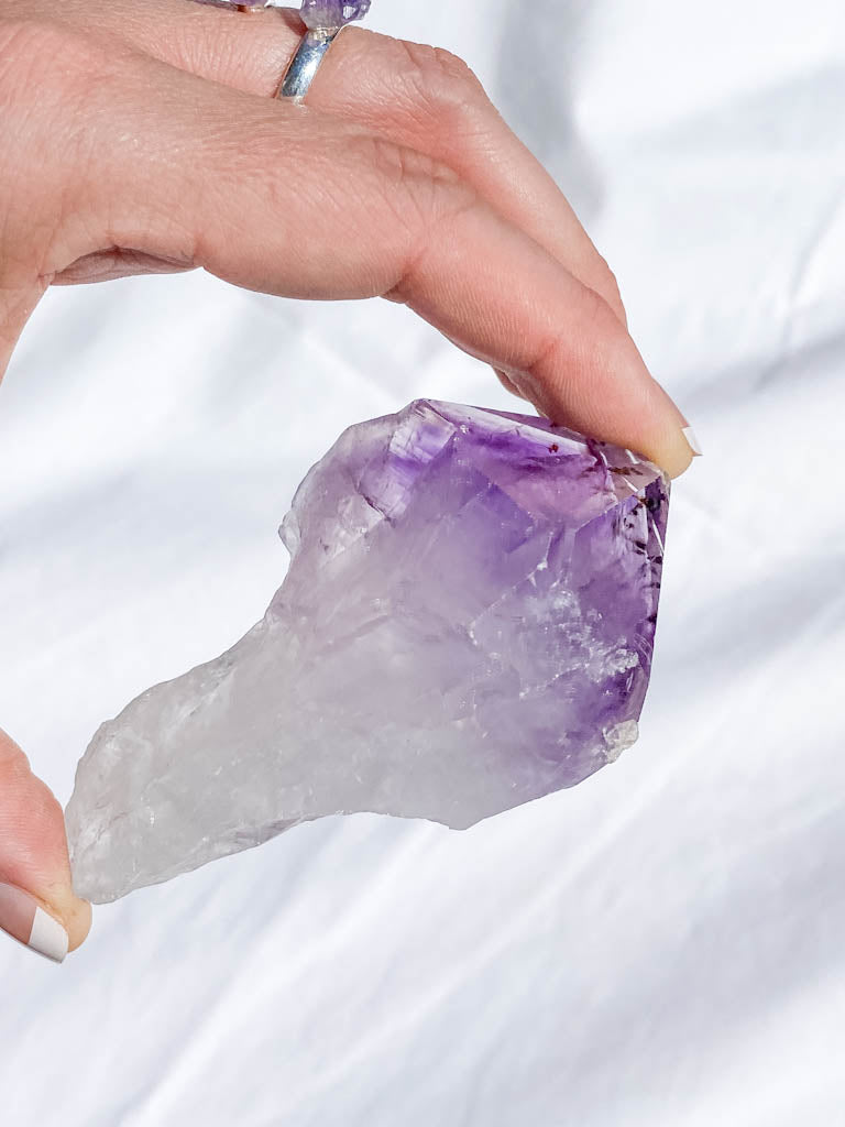 Amethyst Natural Point 140g