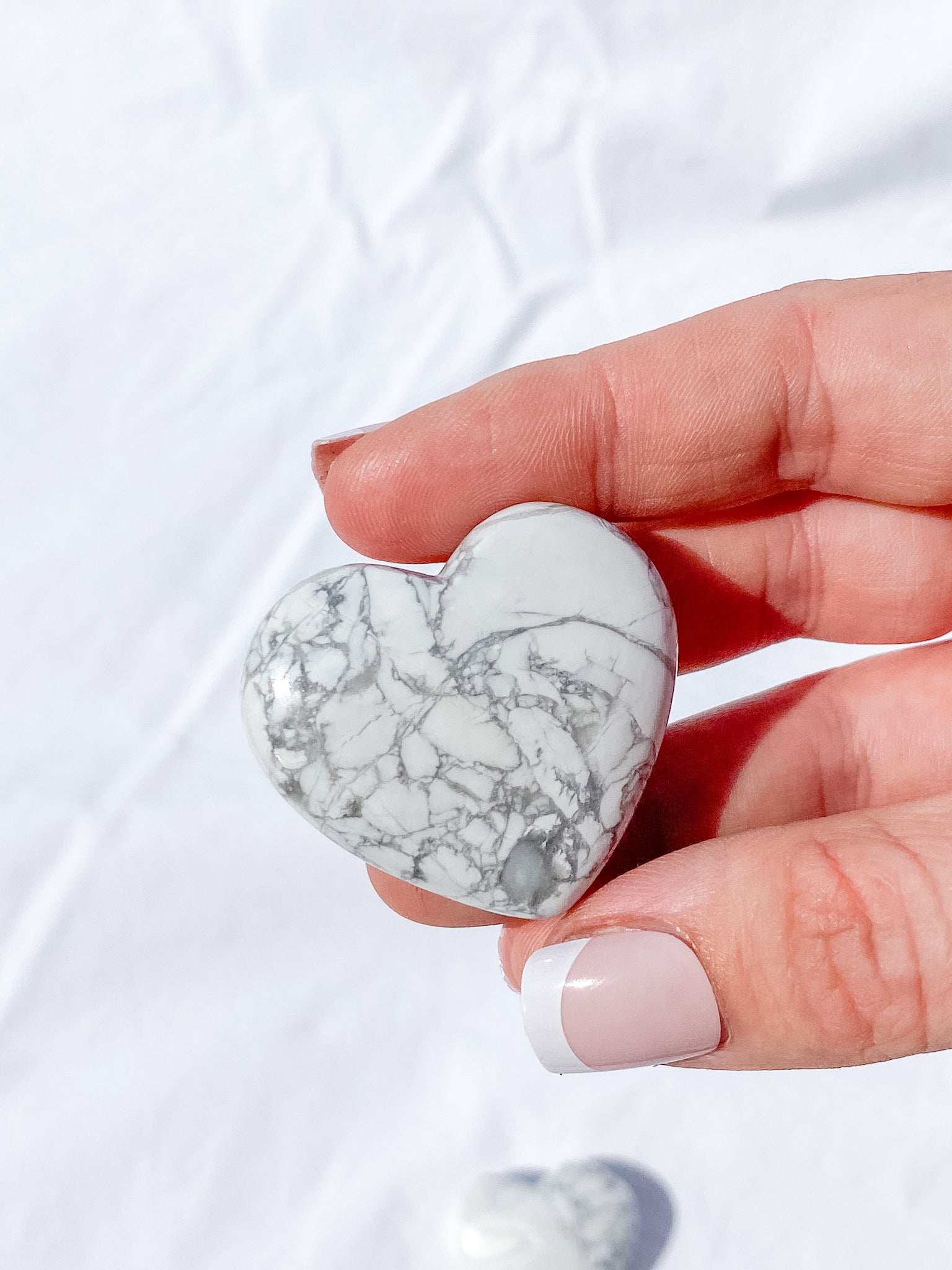 Howlite Heart | Small