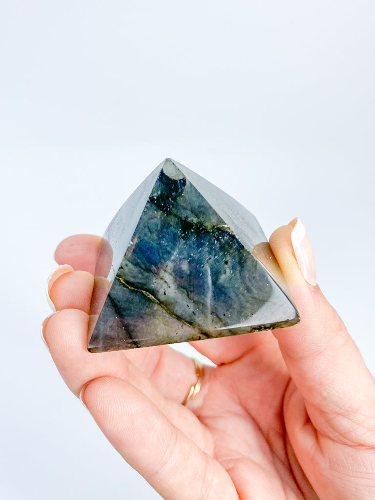 Labradorite Pyramid | Large