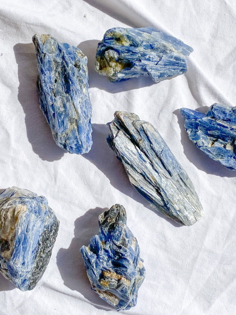 Blue Kyanite with Mica and Quartz Natural | Large