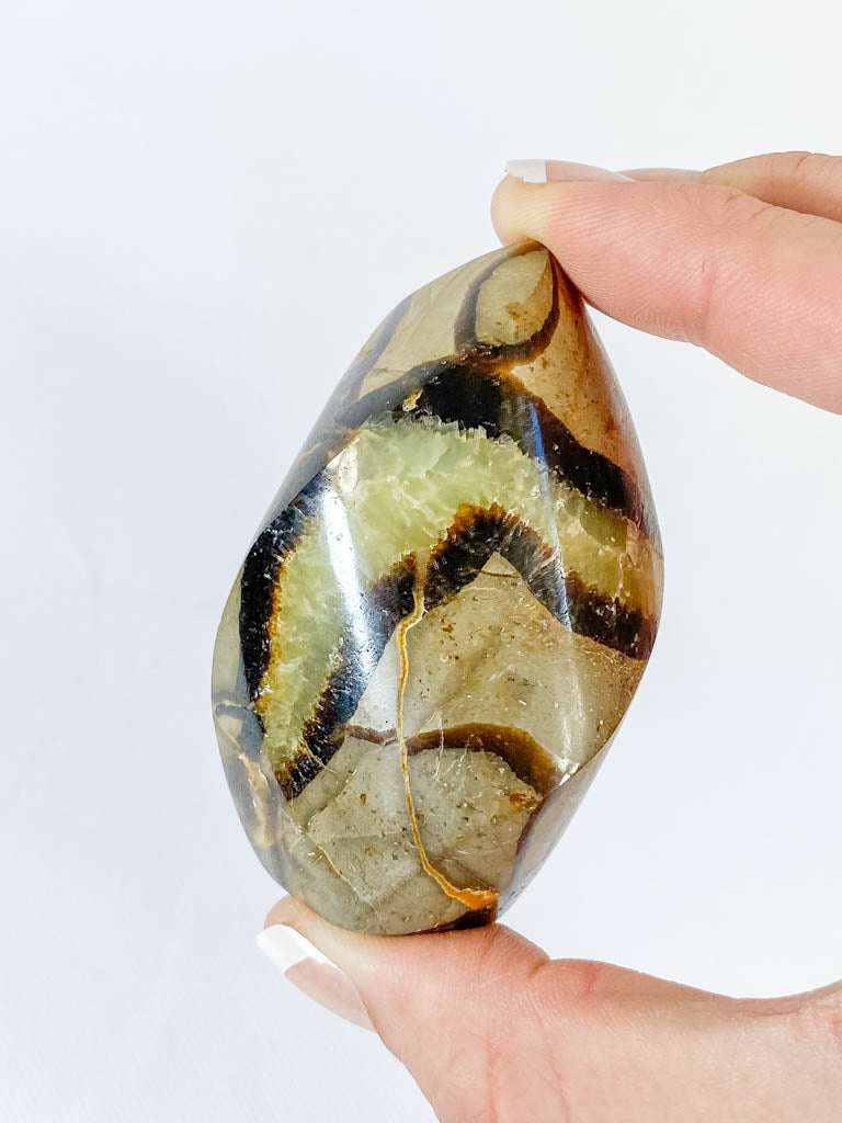 Septarian Flame 163g