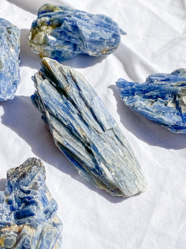 Blue Kyanite with Mica and Quartz Natural | Large