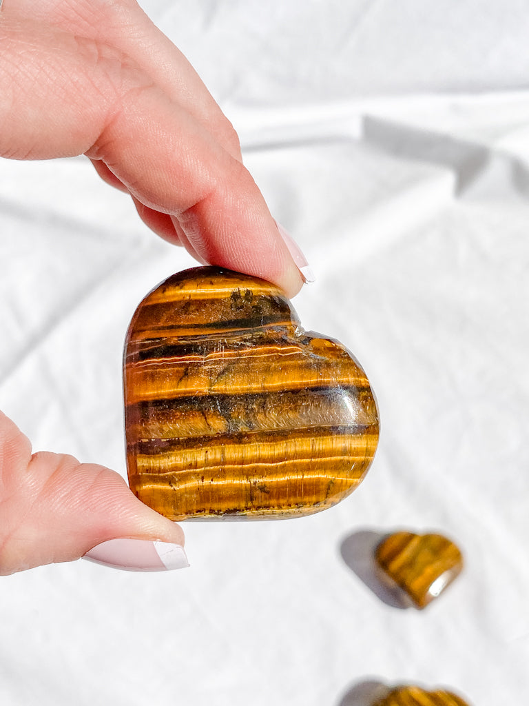 Tiger Eye Heart | Medium