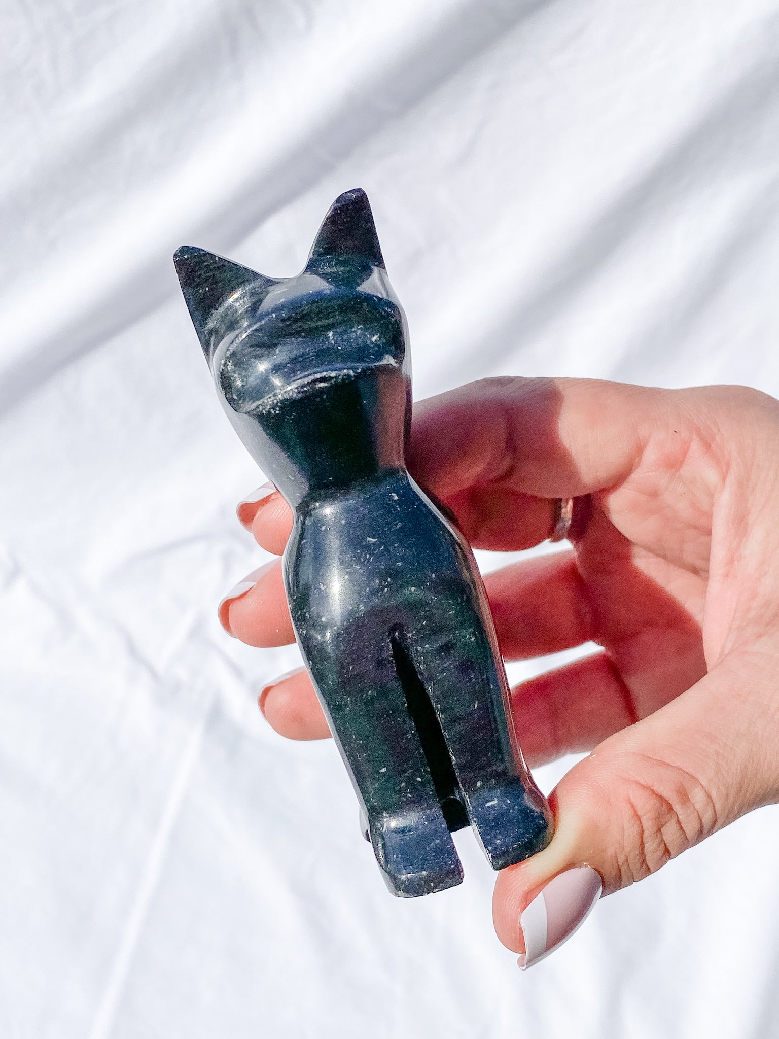 Black Onyx Carved Cat | Large