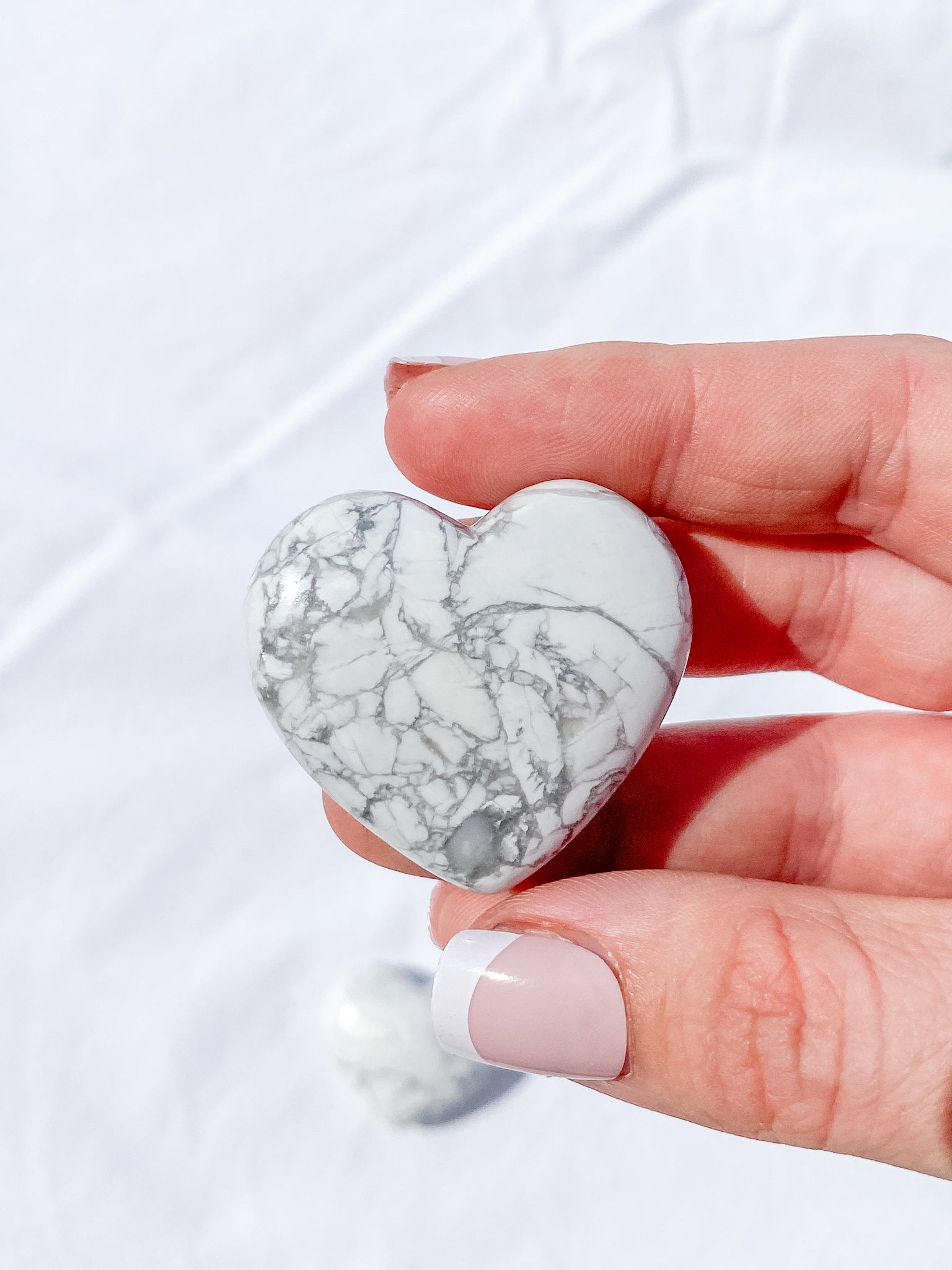 Howlite Heart | Small