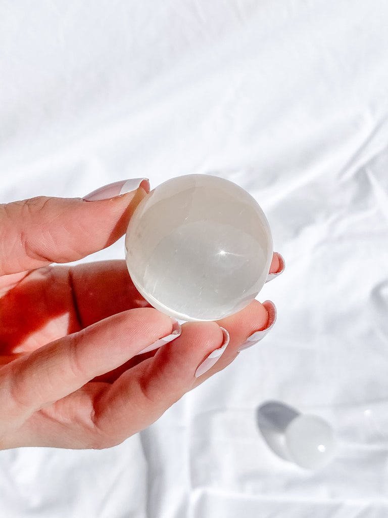 Selenite Sphere | Medium