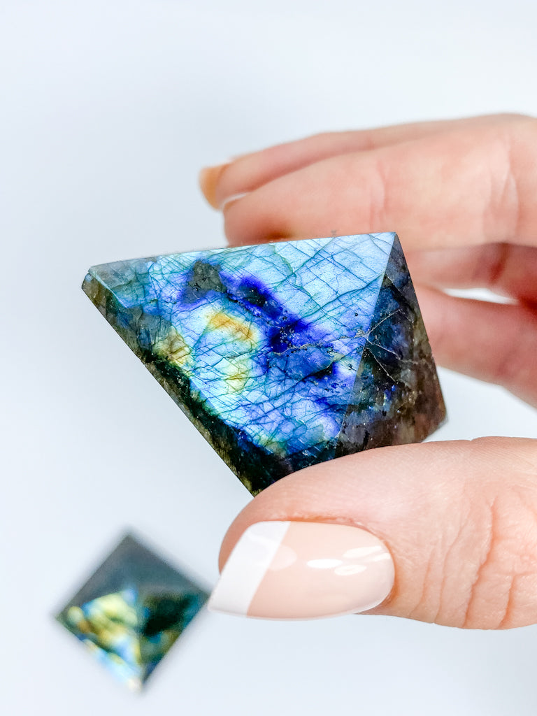 Labradorite Pyramid | Small