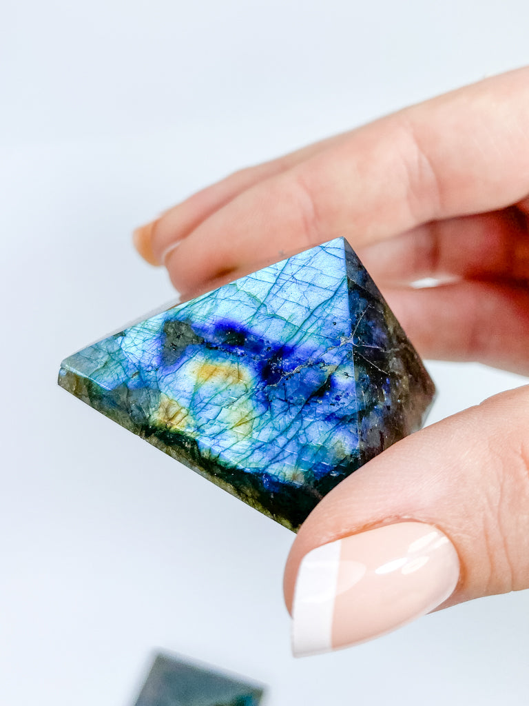 Labradorite Pyramid | Small