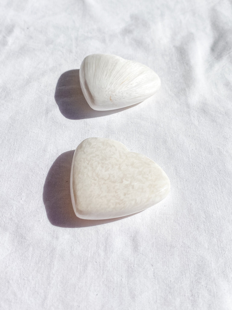 Scolecite Heart | Medium